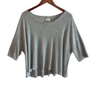 Free People Gray Short Sleeve Open Back Slit Top XS
